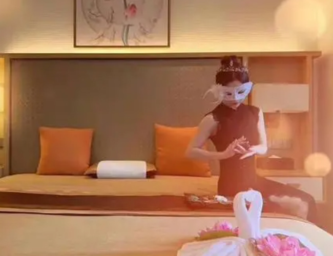 我在北京海淀体验了下高端男士按摩spa会馆，私人会所花样超多